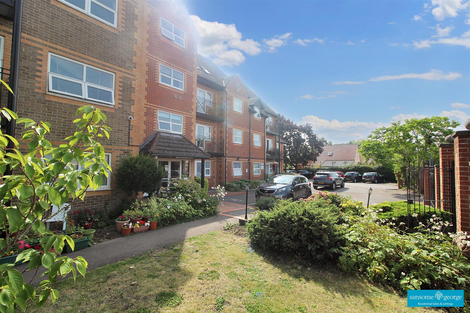 Northcourt Avenue, Reading